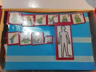 Maletín infantil con pictogramas educativos