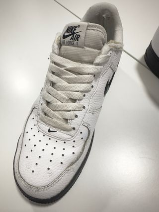 Nike Air Force 1 Low Blanco y Negro