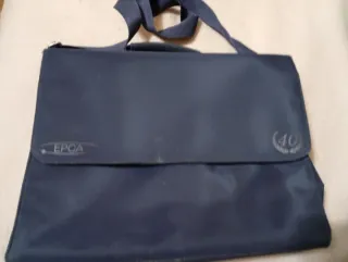 BOLSA BANDOLERA PARA PORTATILES Ú OTROS USOS