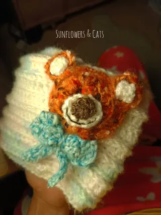 Bufanda infantil de Osito Teddy elaborada a mano