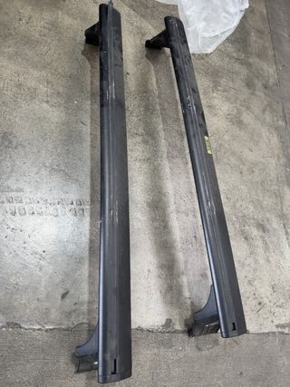 Barras portaequipajes coche