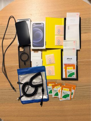 iPhone 12 128GB Nero + Accessori