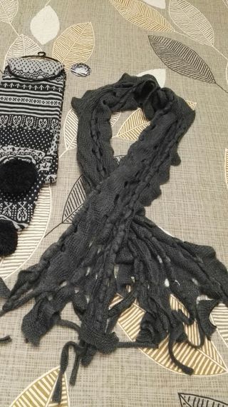 Lote gorros, guanti e sciarpe.