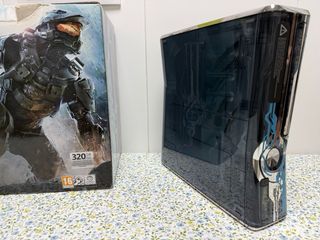 Xbox 360 Halo 4 Edición Limitada 320GB