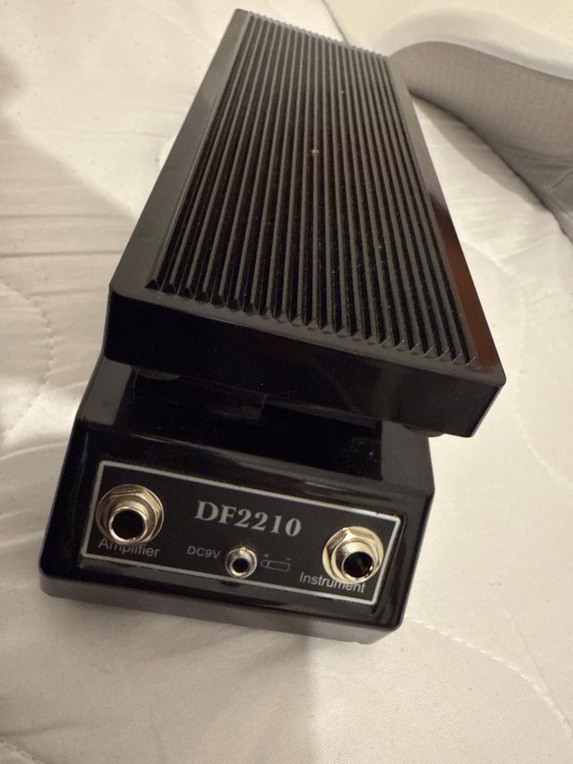 Pedal Wah DF2210 Cry Baby Guitarra