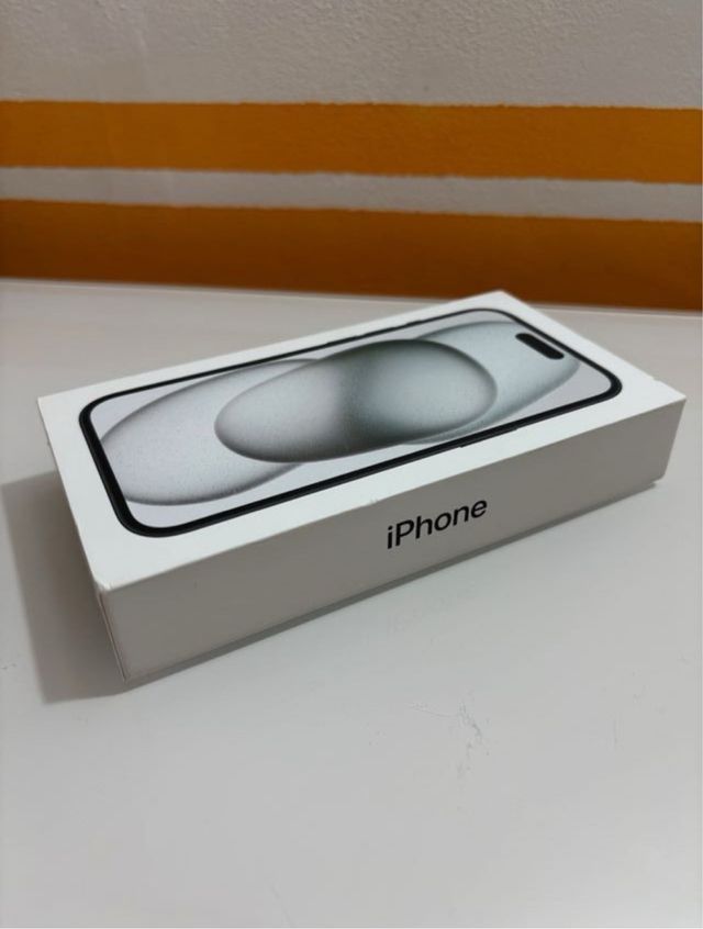 iPhone 15 128GB Nero