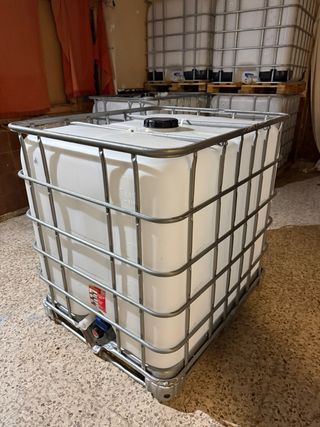 Depósito agua 1000L