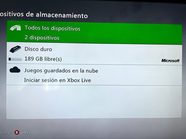 Xbox 360 Slim + FIFA Street