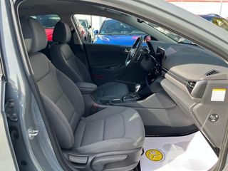 Hyundai Ioniq 1.6 GDI HEV Tecno DCT 104 kW (141 CV)