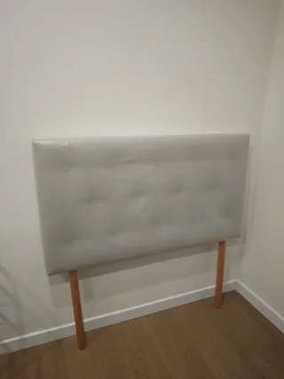 Cabecero Cama 90 con Patas 100x100 cm