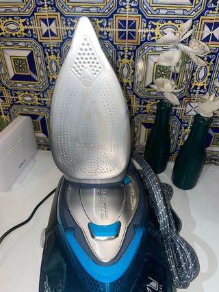 Centro de Planchado Rowenta Silence Steam