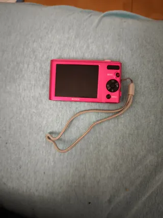 Cámara Sony Cyber-shot DSC-W810 Rosa