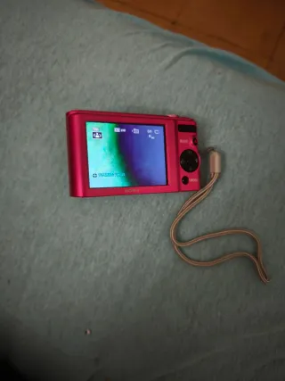 Cámara Sony Cyber-shot DSC-W810 Rosa