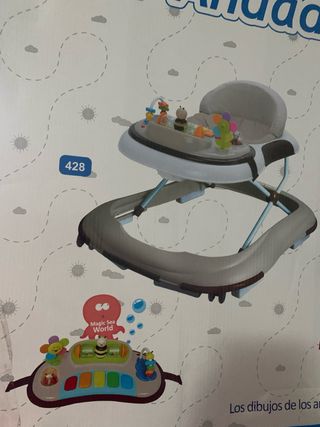 Tacatá bebé con centro de actividades