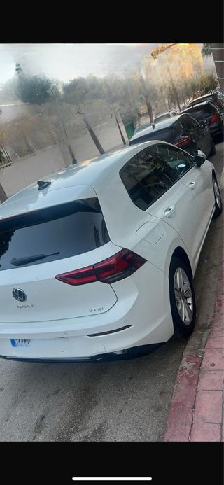 Volkswagen Golf 2021