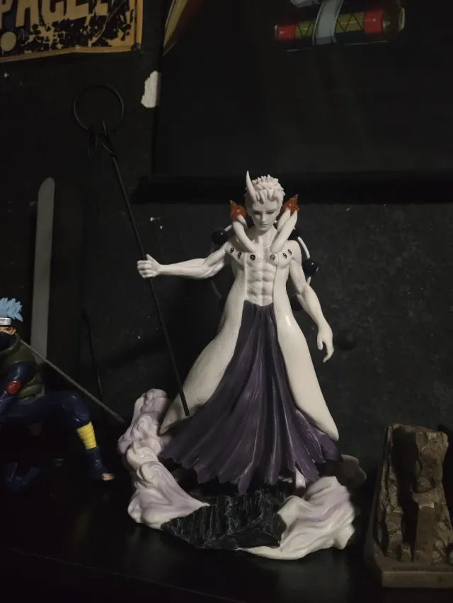 Figura Obito