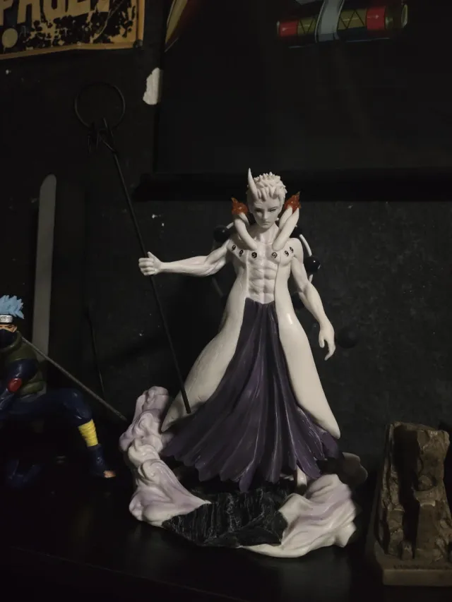 Figura Obito