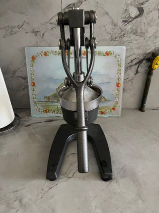 Exprimidor de cítricos manual