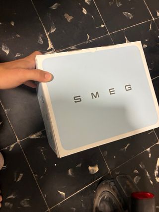 Hervidora de agua SMEG negra