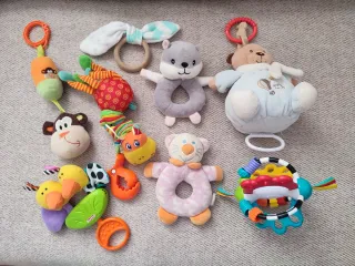 Lote de juguetes para bebés