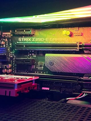 PC Gaming i9-9900K + RTX 2080 Ti AORUS