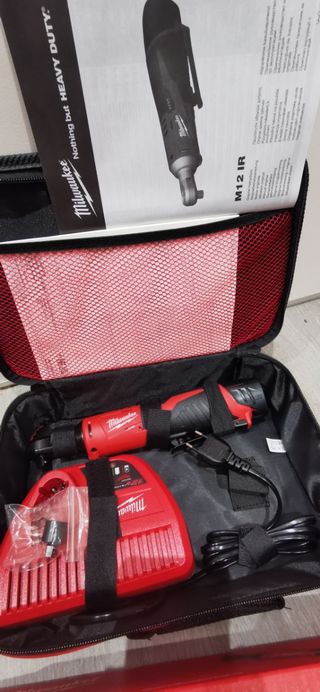 Llave Carraca Milwaukee M12 IR-201B