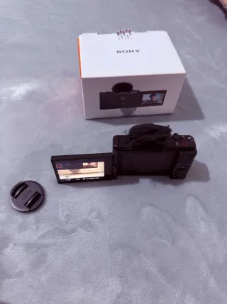 Cámara Sony ZV-1F Negra