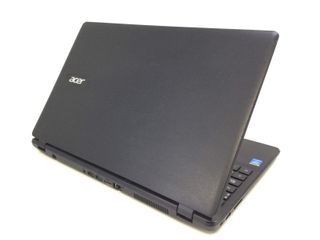 pc portatil acer es1-71 series core i3 8gb ram 240gb ssd win 11