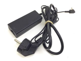 pc portatil acer es1-71 series core i3 8gb ram 240gb ssd win 11