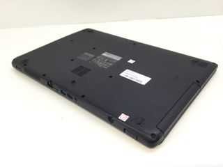 pc portatil acer es1-71 series core i3 8gb ram 240gb ssd win 11