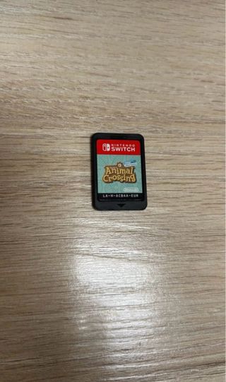 Nintendo Switch Lite Gialla + Animal Crossing