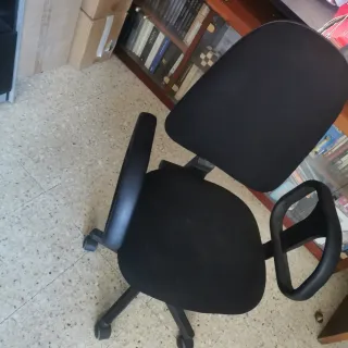 Silla de oficina ergonómica