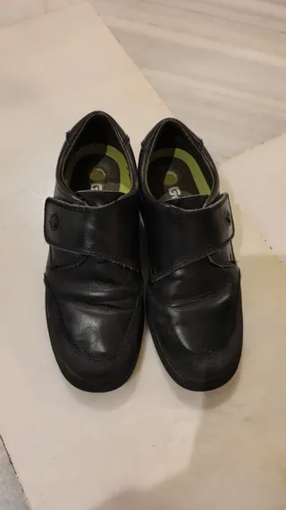 Zapatos Gorila Talla 35 Negros