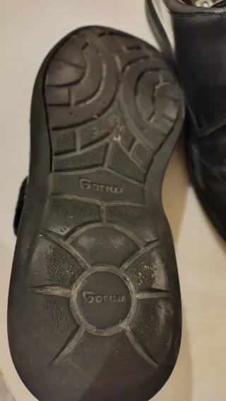 Zapatos Gorila Talla 35 Negros