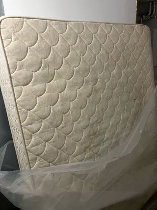 Colchón de matrimonio