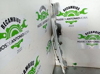 Nissan 98641 deflector derecho cabstar ->09.06