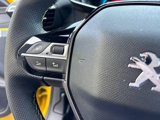 Peugeot 208 Eléctrico 156 (115 Kw) GT