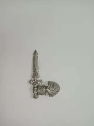 Brazo capitan Rogue trader