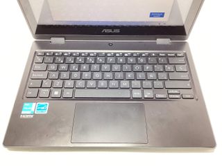 pc portatil asus br1100fk