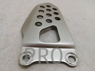 Embellecedor Estribera Del. Dch. Suzuki GSX-R