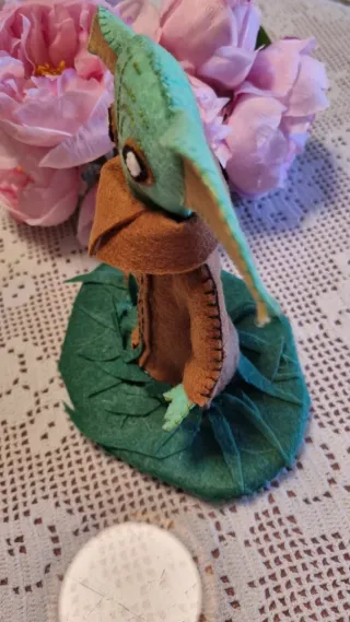 Baby Yoda de fieltro