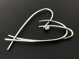 colgante oro 18k con piedra con diamante