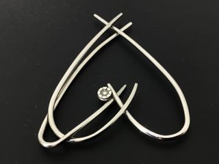 colgante oro 18k con piedra con diamante