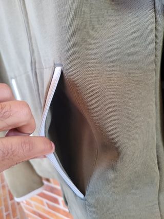 Chaqueta deportiva Nike verde oliva