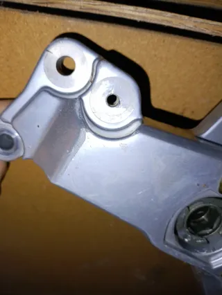 Panel Chasis Derecho Aprilia Dorsoduro