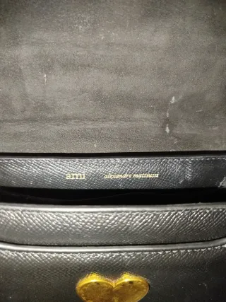 Bolso Ami Paris Negro y Dorado