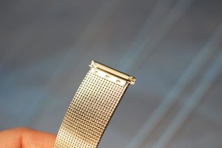 06. Correa milanesa acero inox. Armis. Reloj Racing, años 70. 20 mm. Cierre desplegable.