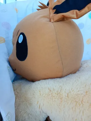 Pokémon peluche gigante / grande do pokémon eevee