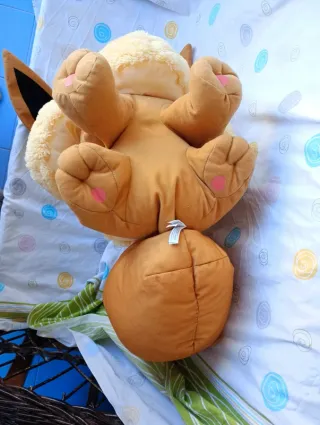 Pokémon peluche gigante / grande do pokémon eevee