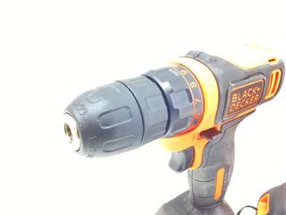 taladro a bateria black and decker bdcd12